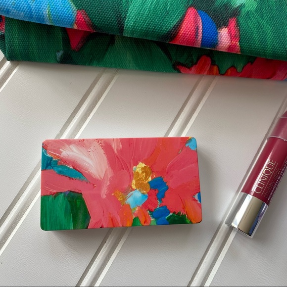 Clinique cosmetics bag and products - all new - Picture 9 of 9